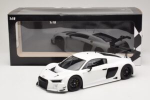 Audi R8 LMS Ultra Wit 2015 Minichamps 1:18 153151100 Metaal — afbeelding 6 van 6