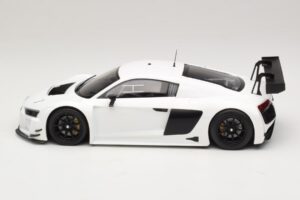 Audi R8 LMS Ultra Wit 2015 Minichamps 1:18 153151100 Metaal — afbeelding 3 van 6