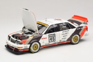 Audi V8 Quattro DTM #45 F. Biela Team AZR 1991 Minichamps 1:18 100911045 Metaal — afbeelding 2 van 8