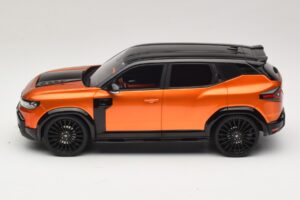 Dacia Duster Mk3 Redust Sport 4x2 Hybrid Metallic Orange Otto 1:18 OT1316 Hars — afbeelding 3 van 6