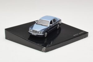 Bentley Arnage R Fountain Meteor Minichamps 1:43 BL385 Metaal — afbeelding 2 van 4