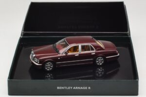 Bentley Arnage R Sunset Red Minichamps 1:43 BL330 Metaal — afbeelding 4 van 4
