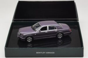 Bentley Arnage T Grey Violet Minichamps 1:43 BL384 Metaal — afbeelding 4 van 4