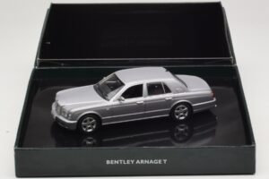 Bentley Arnage T Silver Tempest Minichamps 1:43 BL326 Metaal — afbeelding 4 van 4