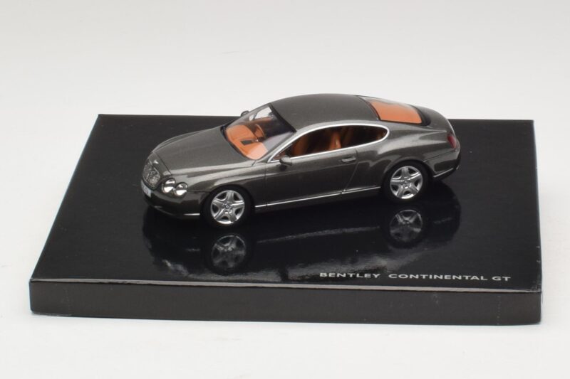 Bentley Continental GT Cypress Green Minichamps 1:43 BL312 Metaal