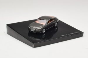 Bentley Continental GT Cypress Green Minichamps 1:43 BL312 Metaal — afbeelding 2 van 4