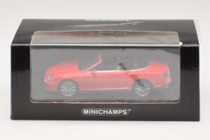 Bentley Continental GTC Speed Rood Minichamps 1:43 436139061 Metaal — afbeelding 4 van 4