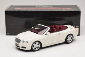 Bentley Continental GTC Wit Vervangende Doos Minichamps 1:18 100139032-R1 Metaal — afbeelding 8 van 8