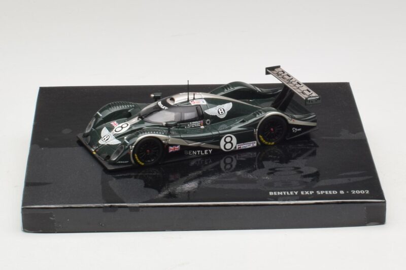 Bentley EXP Speed 8 LMP900 #8 A. Wallace / B. Leitzinger 24 Hours of Le Mans 2002 Minichamps 1:43 403021308 Metaal