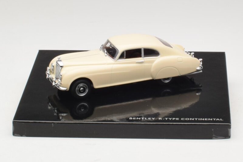 Bentley R-Type Continental Ivoor Minichamps 1:43 Bentley R-Type Continental Ivoor Minichamps 1:43 BL426 Metaal