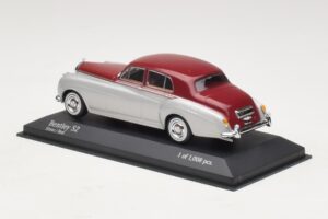 Bentley S2 Zilver Rood Minichamps 1:43 403139953 Metaal — afbeelding 3 van 4