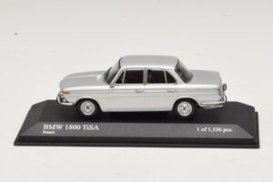 BMW 1800 TI/SA Zilver Minichamps 1:43 400025100 Metaal