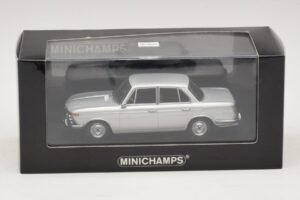 BMW 1800 TI/SA Zilver Minichamps 1:43 400025100 Metaal — afbeelding 4 van 4