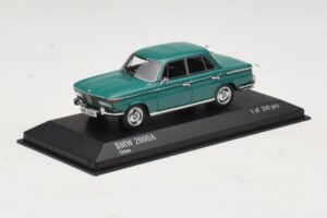 BMW 2000A Groen Minichamps 1:43 437023001 Metaal — afbeelding 2 van 4
