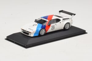 BMW M1 #25 P. Depailler BMW Motorsport Procar Series 25-Jarige Jubileumeditie 1979 Minichamps 1:43 402025025-R1 Metaal — afbeelding 2 van 4