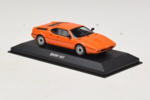 BMW M1 Oranje Maxichamps 1:43 940025020 Metaal — afbeelding 3 van 4
