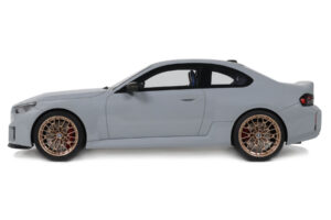 BMW M2 CS G87 Brooklyn Grey GT Spirit 1:18 GT979 Hars — afbeelding 3 van 5