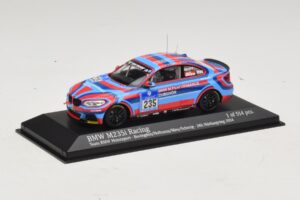 BMW M235i Team BMW Motorsport #235 Bovigdon 24 Hours of Nurburgring 2014 Minichamps 1:43 437142435 Metaal — afbeelding 2 van 4