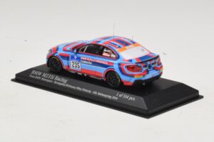 BMW M235i Team BMW Motorsport #235 Bovigdon 24 Hours of Nurburgring 2014 Minichamps 1:43 437142435 Metaal — afbeelding 3 van 4