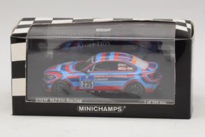 BMW M235i Team BMW Motorsport #235 Bovigdon 24 Hours of Nurburgring 2014 Minichamps 1:43 437142435 Metaal — afbeelding 4 van 4