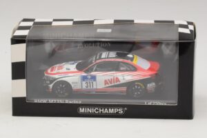 BMW M235i Team Mathol Racing #311 Scherfeld / Duve 24 Hours of Nurburgring 2015 Minichamps 1:43 437152511 Metaal — afbeelding 4 van 4