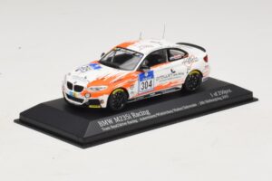 BMW M235i Team Rent2drive #304 Ackermann / Wishkirchen 24 Hours of Nurburgring 2015 Minichamps 1:43 437152504 Metaal — afbeelding 2 van 4