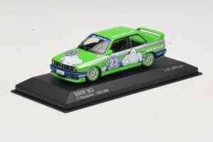 BMW M3 E30 Michelin #23 C. Oberndorfer DTM 1988 Minichamps 1:43 430882023 Metaal — afbeelding 2 van 4