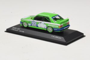 BMW M3 E30 Michelin #23 C. Oberndorfer DTM 1988 Minichamps 1:43 430882023 Metaal — afbeelding 3 van 4