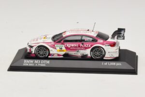 BMW M3 E92 DTM #16 A. Priaulx BMW Team RMG DTM 2013 Minichamps 1:43 410132216 Metaal