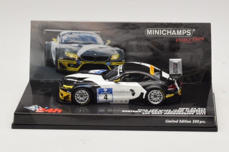 BMW Z4 GT3 Need for Speed Team #4 Hartung / Viebahn 24 Hours of Nürburgring 2011 Minichamps 1:43 437112904 Metaal