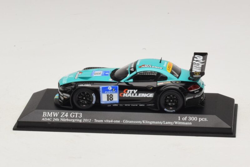 BMW Z4 GT3 Vita4One #18 Goransson / Klingmann 24 Hours of Nürburgring 2012 Minichamps 1:43 437122918 Metaal
