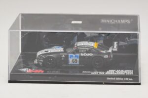BMW Z4 M Coupe #69 Adams / K. Ludwig ADAC 24h Nürburgring 2009 Minichamps 1:43 400092769 Metaal — afbeelding 4 van 5