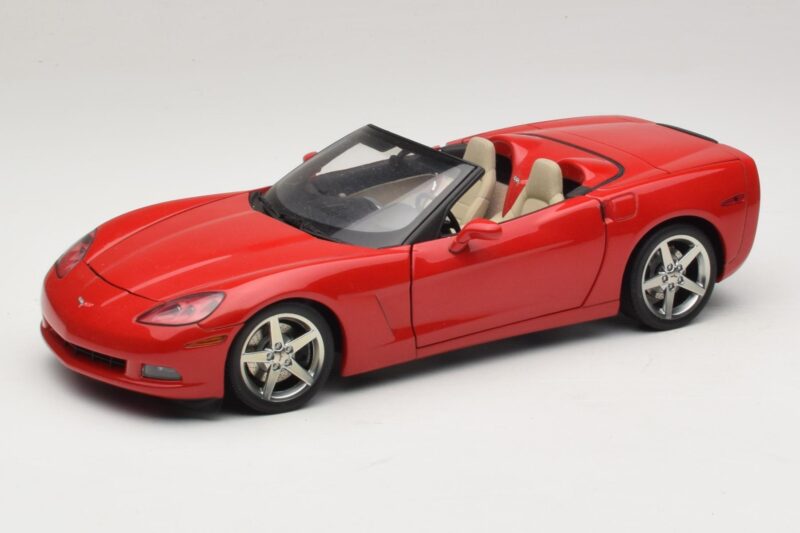 Chevrolet Corvette C6 Cabriolet Rood AUTOart 1:18 71221 Metaal