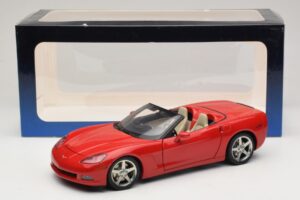 Chevrolet Corvette C6 Cabriolet Rood AUTOart 1:18 71221 Metaal — afbeelding 8 van 8