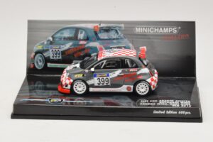 Fiat 500 Abarth Assetto Corse #399 Autohaus Winz VLN 2010 Minichamps 1:43 437101299 Metaal
