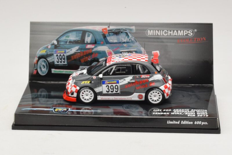 Fiat 500 Abarth Assetto Corse #399 Autohaus Winz VLN 2010 Minichamps 1:43 437101299 Metaal