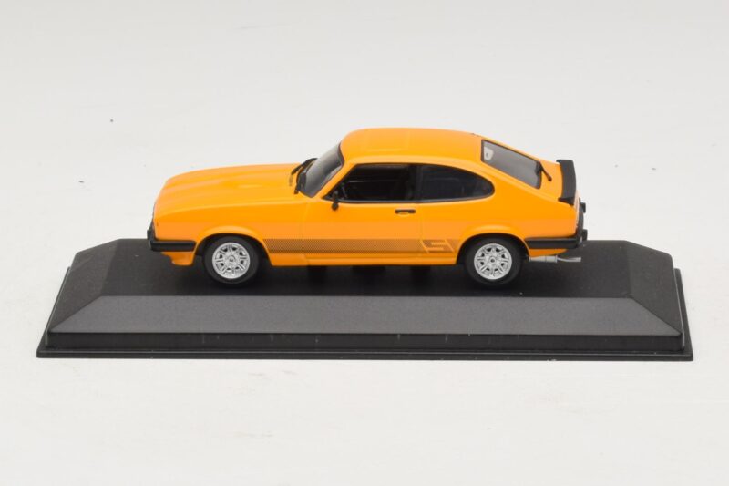 Ford Capri II Signal Orange Minichamps 1:43 400081201 Metaal