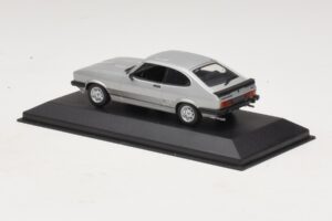 Ford Capri RS Mk1 Zilver Minichamps 1:43 430085804 Metaal — afbeelding 3 van 4