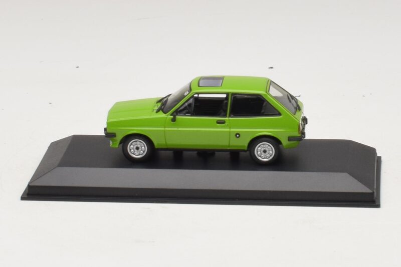 Ford Fiesta Mk1 Lichtgroen Maxichamps 1:43 940085100 Metaal