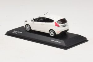 Ford Fiesta Mk6 Wit Minichamps 1:43 400088002 Metaal — afbeelding 3 van 4
