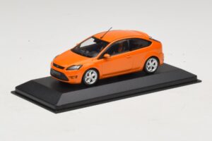 Ford Focus ST Mk2 Electric Orange Vervangende Doos Minichamps 1:43 400087302-R1 Metaal — afbeelding 2 van 4