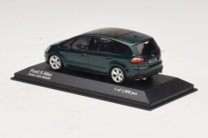 Ford S-Max Groen Metallic Minichamps 1:43 400085401 Metaal — afbeelding 2 van 4