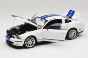 Ford Shelby Cobra GT500 Concept Wit met Blauwe Streep AUTOart 1:18 73052 Metaal — afbeelding 2 van 8
