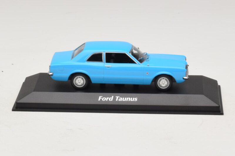 Ford Taunus TC Coupé Lichtblauw Maxichamps 1:43 940081301 Metaal
