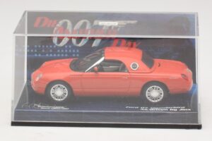 Ford Thunderbird Die Another Day Minichamps 1:43 045132 Metaal — afbeelding 4 van 5