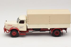 Henschel HS 140 Platte Vrachtwagen Wit Rood Minichamps 1:43 439171020 Metaal — afbeelding 3 van 6