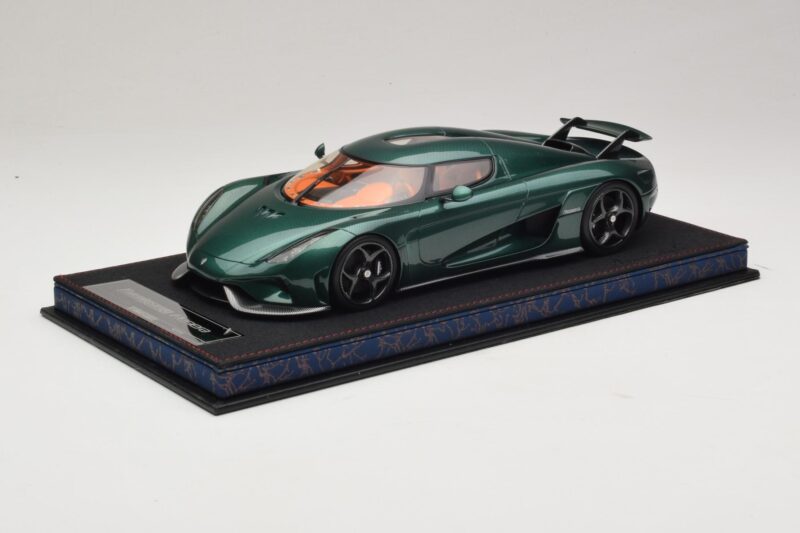Koenigsegg Regera Groen Getint Carbon FrontiArt 1:18 AS010-110 Hars