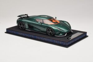 Koenigsegg Regera Groen Getint Carbon FrontiArt 1:18 AS010-110 Hars — afbeelding 5 van 7