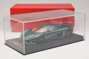 Koenigsegg Regera Groen Getint Carbon FrontiArt 1:18 AS010-110 Hars — afbeelding 7 van 7