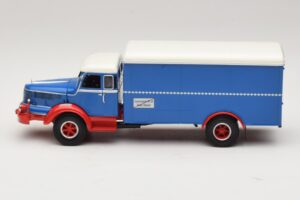 Krupp Titan Gesloten Vrachtwagen Blauw Rood Minichamps 1:43 439069040 Metaal — afbeelding 3 van 6